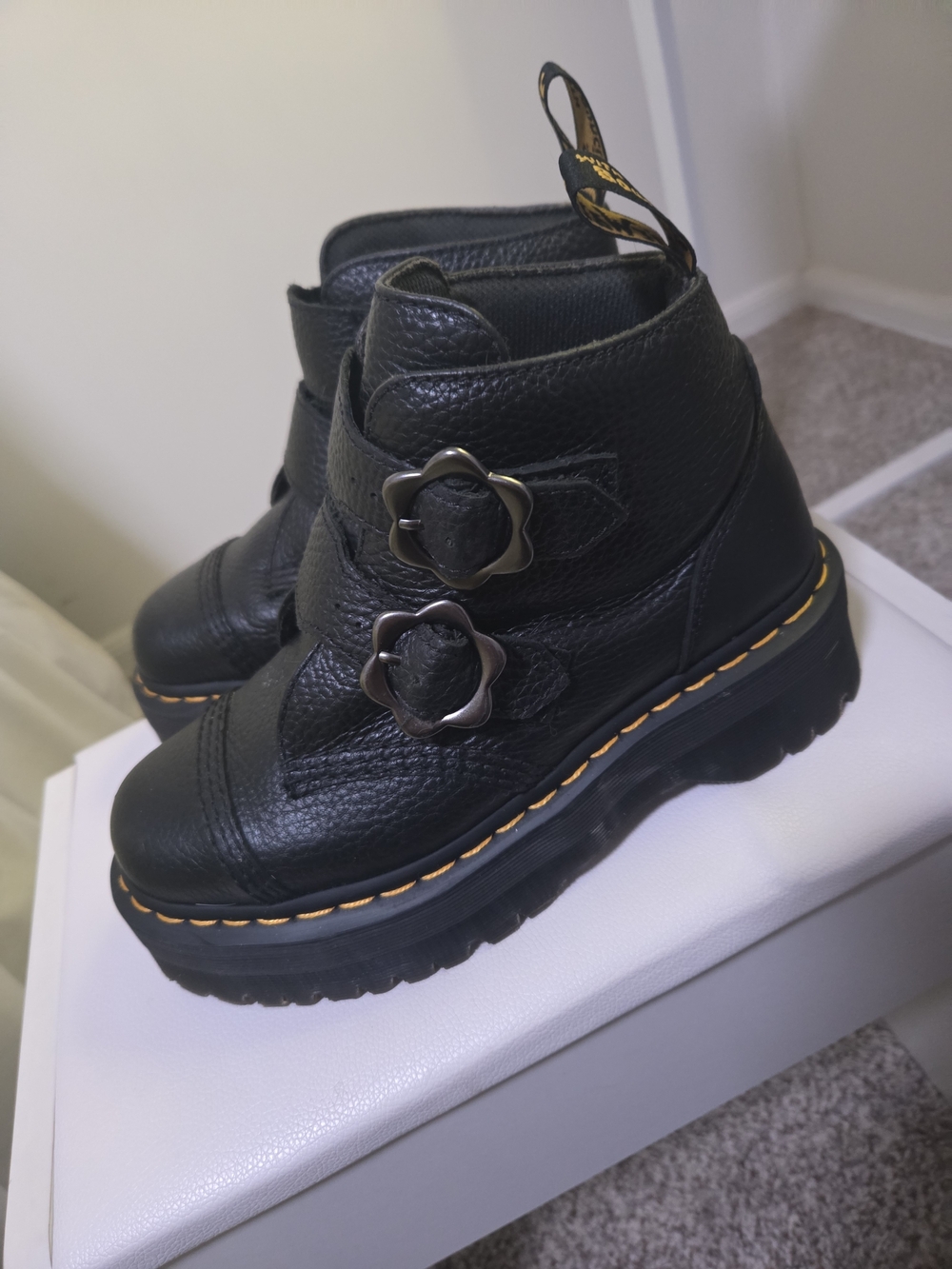 Doc Martens Devon Boots